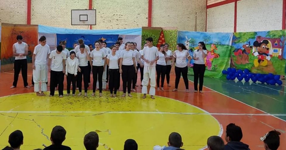 Programa Roda de Leitura participa de evento em escolas do município de Palmitos/SC