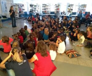 Roda de Leitura realiza ação no Colégio Santa Rita de Chapecó/SC