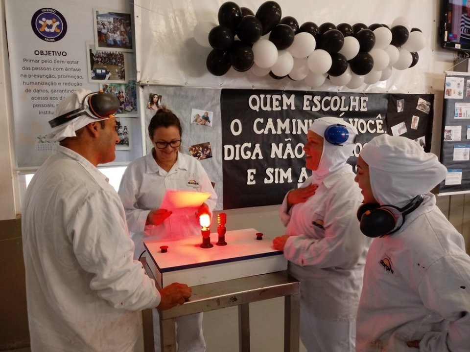 Multiplicadores do programa Vivendo Saúde realizam ação em unidade Aurora de Sarandi/RS