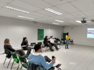Atitude Agora promove atividade na UNIMED em Chapecó