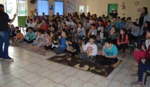 Roda de Leitura realiza ação na E.B.M. São Cristóvão e E.E.B. Druziana Sartori em Chapecó