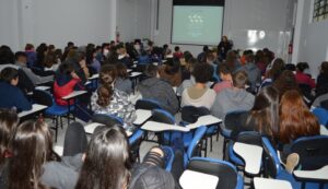 Roda de Leitura realiza ação na E.B.M. São Cristóvão e E.E.B. Druziana Sartori em Chapecó