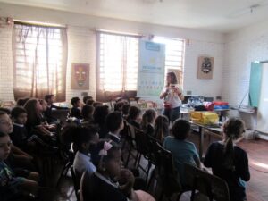 Eco Cooperação atende escolas e instituições sociais em Canoas