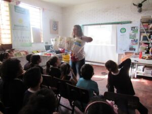 Eco Cooperação atende escolas e instituições sociais em Canoas