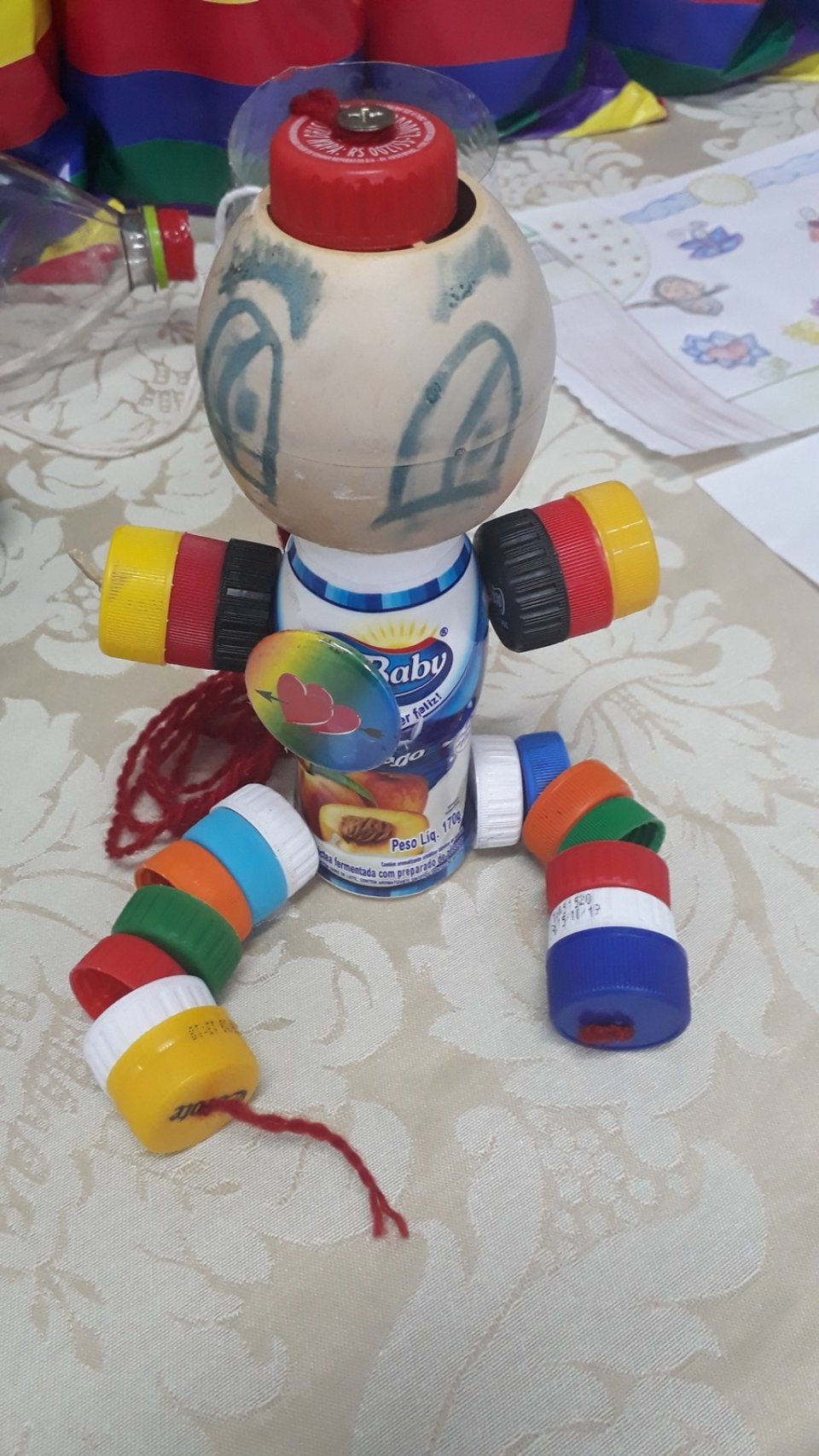 Filhos de empregados da Aurora participam de concurso na unidade de Mandaguari/PR