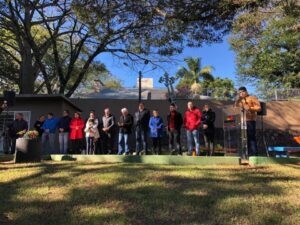 União que transforma: Trabalho voluntário possibilita revitalização de praça de Chapecó