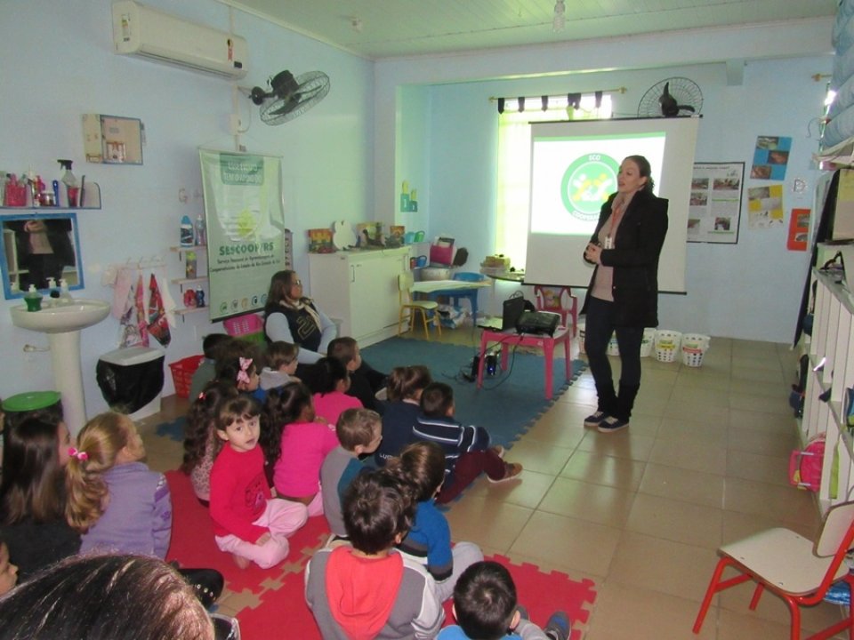 Eco Cooperação leva educação ambiental para mais de 770 estudantes no RS