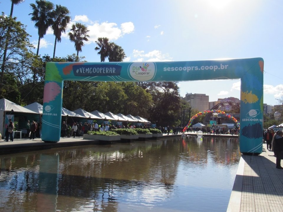 Eco Cooperação participa do DIA C em parceria com o SESCOOP/RS na capital gaúcha