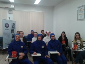 Programa Vivendo Saúde promove Cinema da Prevenção para gestores