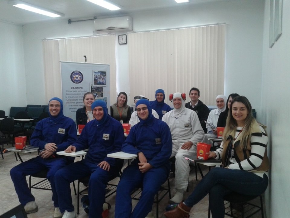 Programa Vivendo Saúde promove Cinema da Prevenção para gestores