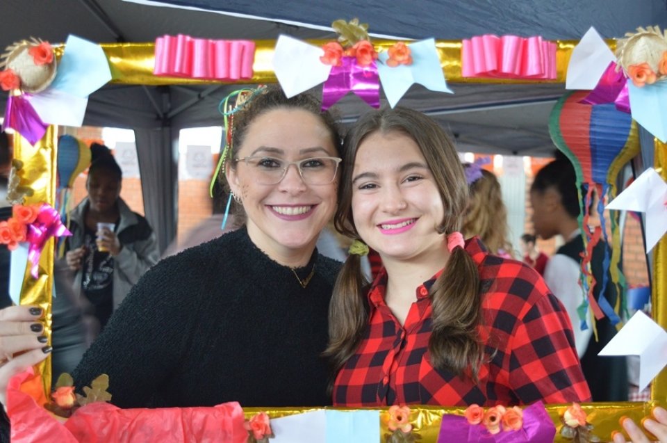 Programa Vozes do Corpo realiza Festa Julina para alunos