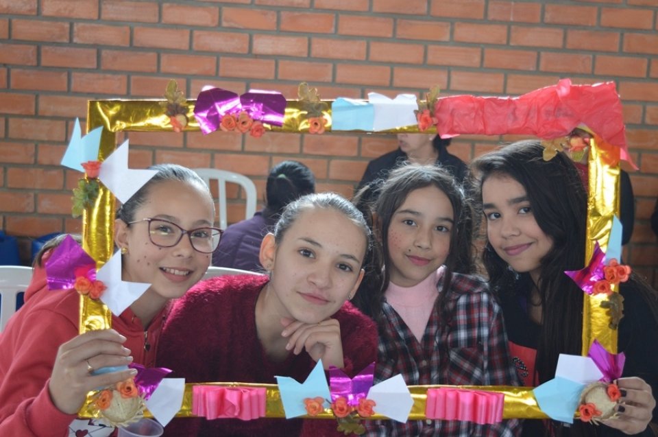 Programa Vozes do Corpo realiza Festa Julina para alunos