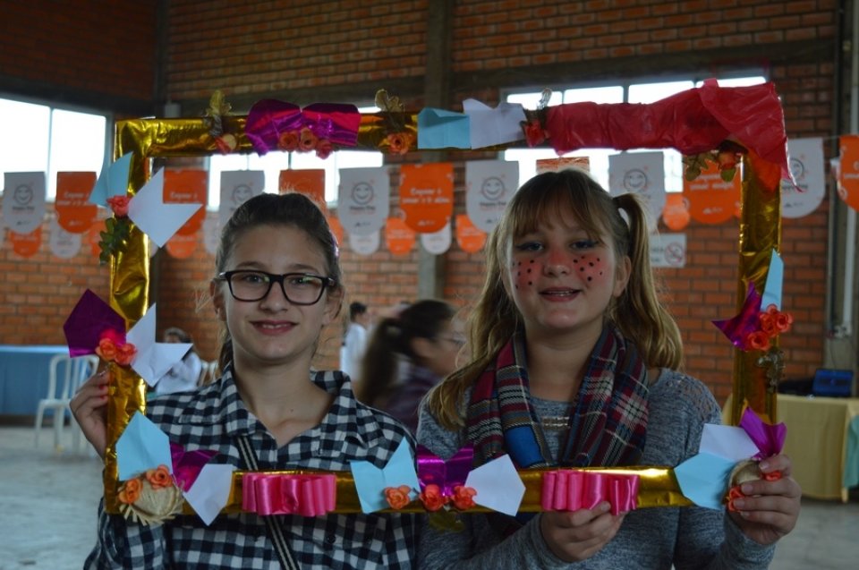 Programa Vozes do Corpo realiza Festa Julina para alunos