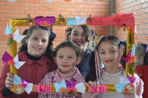 Programa Vozes do Corpo realiza Festa Julina para alunos