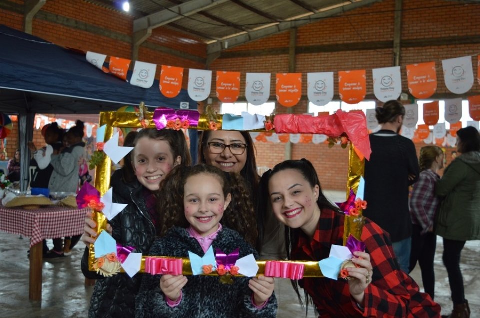 Programa Vozes do Corpo realiza Festa Julina para alunos