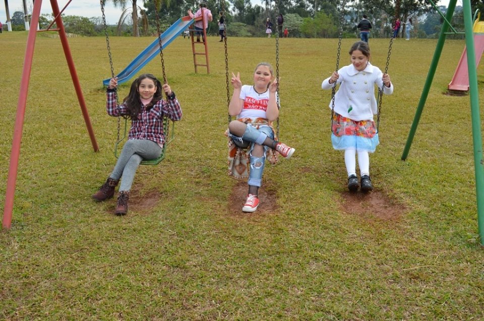 Programa Vozes do Corpo realiza Festa Julina para alunos