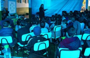 Contação de Histórias encanta alunos e professores na E.B.M. Olimpio Corrêa Figueiró