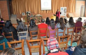 Roda de Leitura realiza formação continuada para professores durante recesso escolar