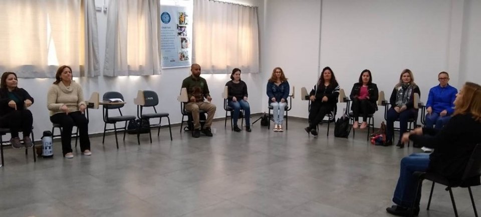 Roda de Leitura realiza formação continuada para professores durante recesso escolar