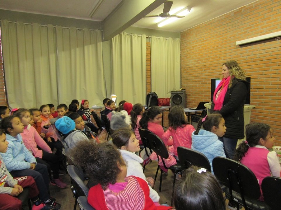 Eco Cooperação realiza ações em escolas e associações na região metropolitana de Porto Alegre