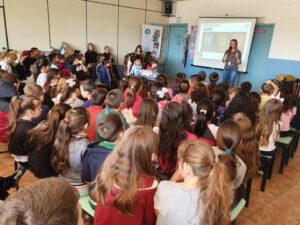 Eco Cooperação atende escolas em Chapecó/SC