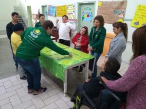 Eco Cooperação atende APAE de Xaxim e escolas em São Miguel do Oeste