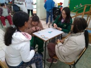 Eco Cooperação atende APAE de Xaxim e escolas em São Miguel do Oeste