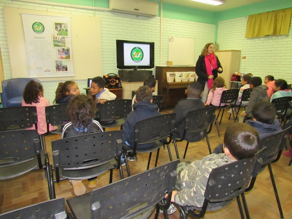 EMEF José Mariano Beck recebe programa Eco Cooperação em Porto Alegre