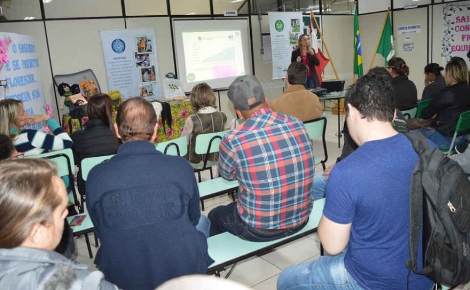 Escolas de Chapecó recebem o programa Eco Cooperação