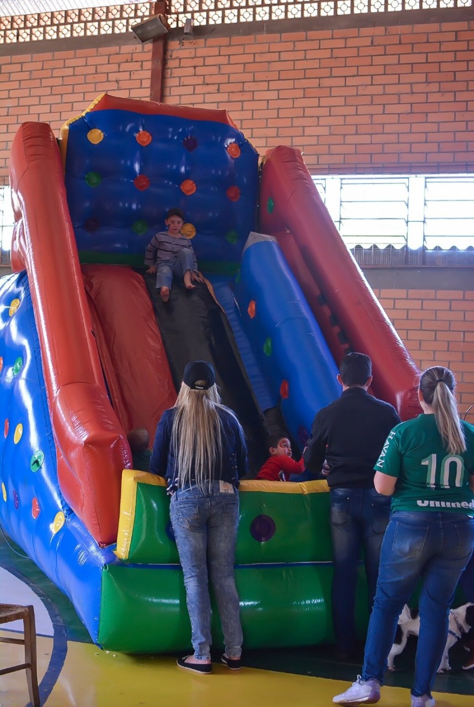 Voluntários das unidades de Xaxim organizam Ação Cooperada na Linha Tigre