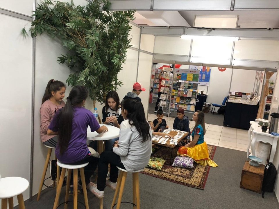 FALB participa da 3ª Feira do Livro de Chapecó