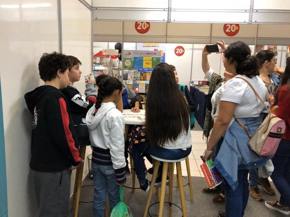 FALB participa da 3ª Feira do Livro de Chapecó