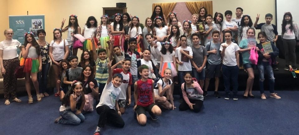 FALB participa da 3ª Feira do Livro de Chapecó