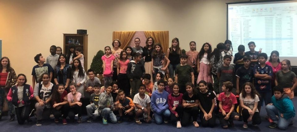 FALB participa da 3ª Feira do Livro de Chapecó