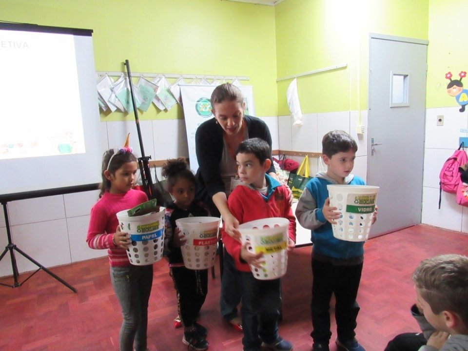 Eco Cooperação leva educação ambiental para escolas na região de Porto Alegre