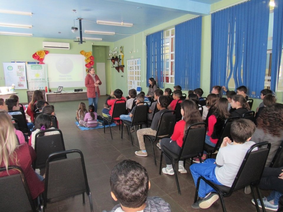 Programa Eco Cooperação atende mais de 600 crianças na região metropolitana de Porto Alegre