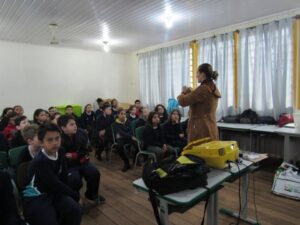 Programa Eco Cooperação leva educação ambiental para escolas da região metropolitana de Porto Alegre