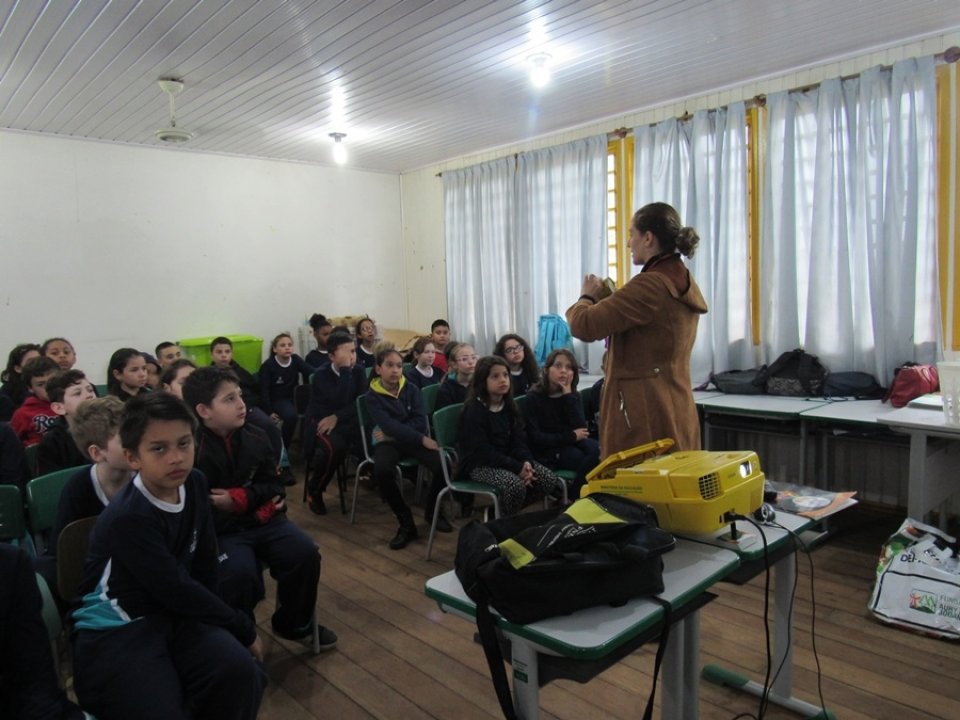 Programa Eco Cooperação leva educação ambiental para escolas da região metropolitana de Porto Alegre
