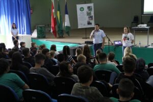 FALB e Cooperalfa realizam atividades em Bela Vista do Toldo