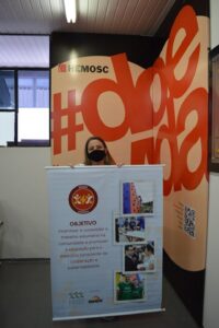 Voluntários de Abelardo Luz realizam doação de sangue no Hemosc Chapecó