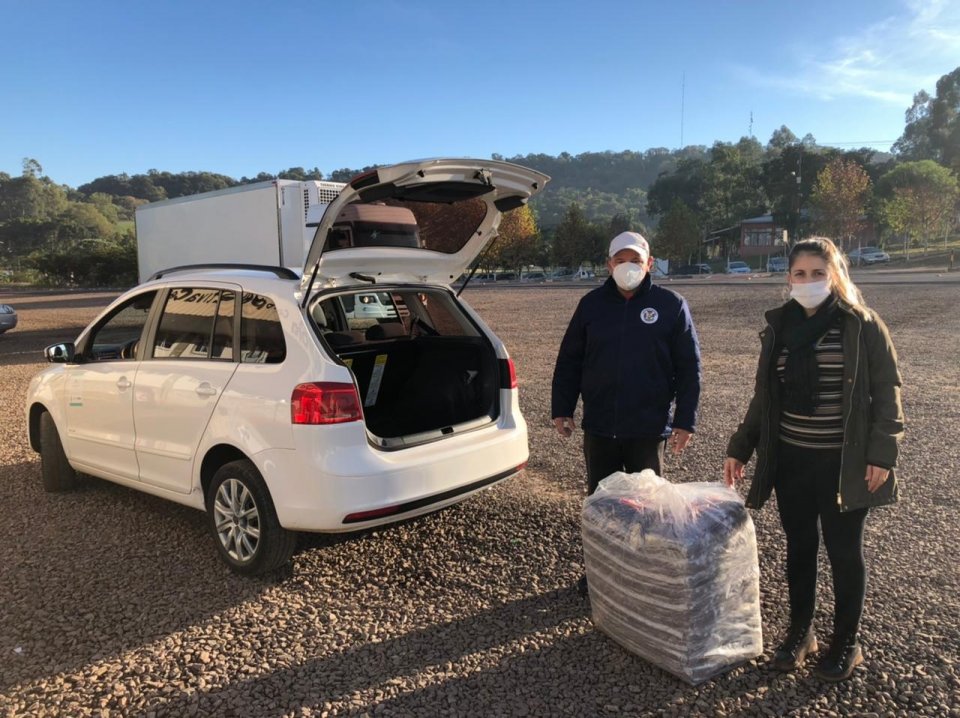 FALB destina cobertores para entidades sociais de Santa Catarina e Rio Grande do Sul