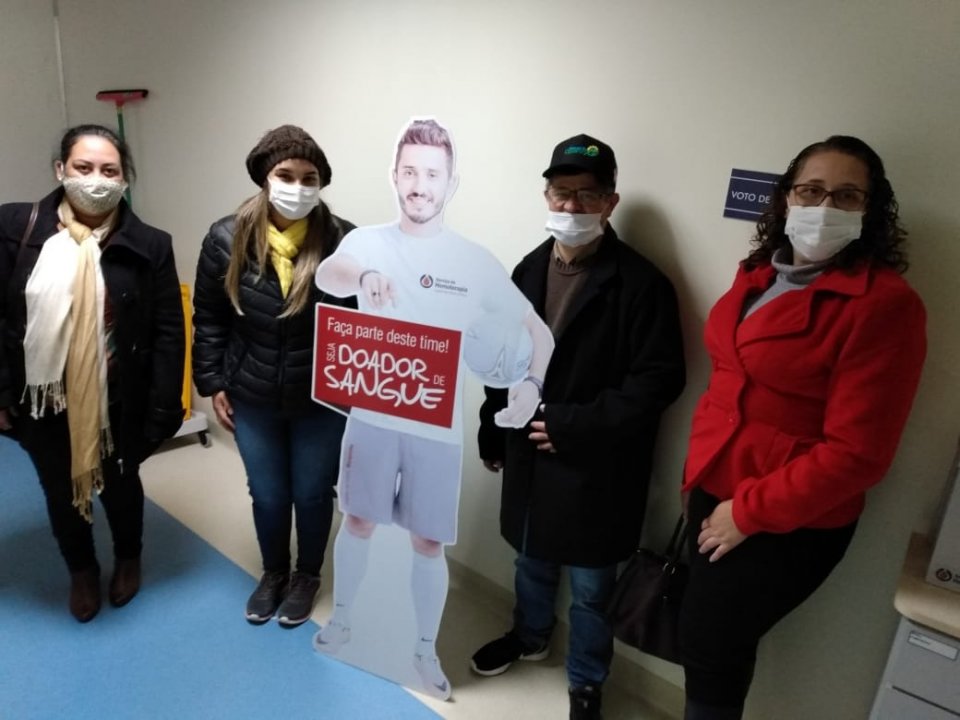 Voluntários intensificam doações de sangue em Hemocentros de Santa Catarina e Rio Grande do Sul