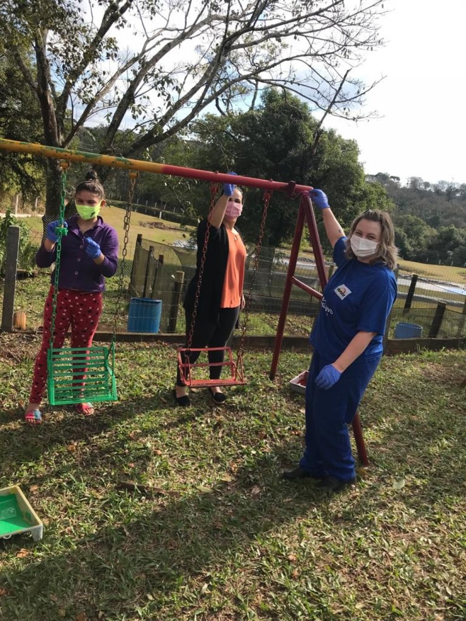 Voluntários do Incubatório Chapecó realizam ação na Escola Nova Aurora