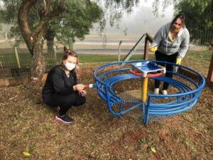 Voluntários do Incubatório Chapecó realizam ação na Escola Nova Aurora