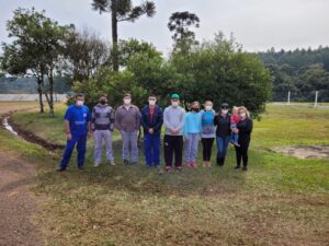 Voluntários do Incubatório Chapecó realizam ação na Escola Nova Aurora