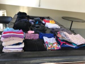 Incubatório Chapecó arrecada roupas e brinquedos para doação