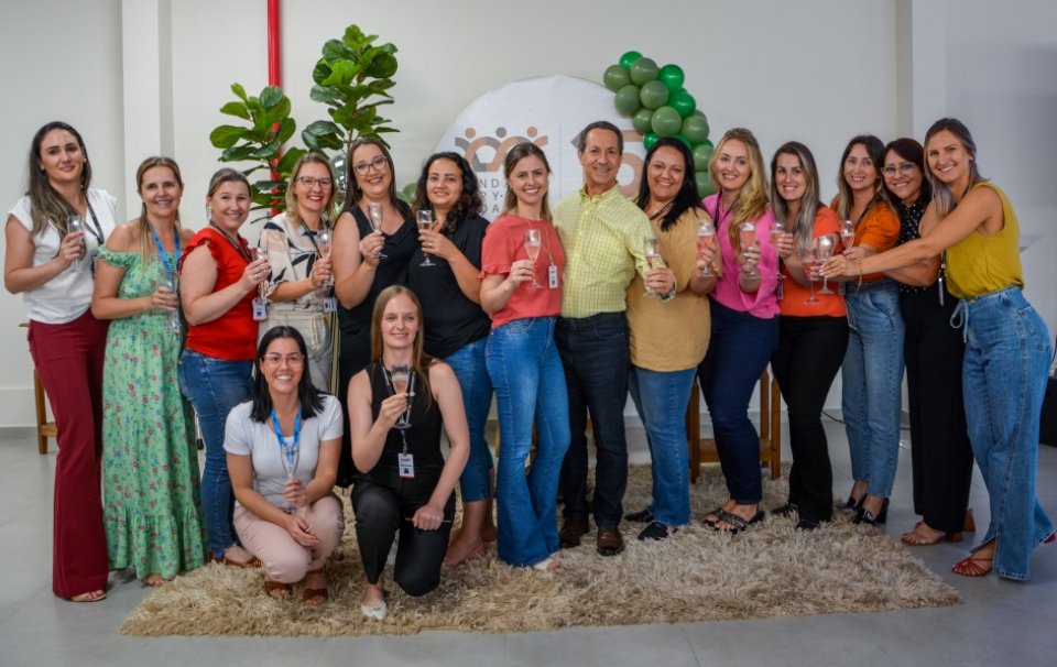 15 anos de cooperação com a comunidade