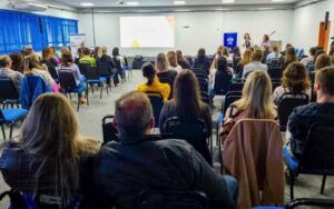 Debate sobre inclusão de pessoas com deficiência no trabalho