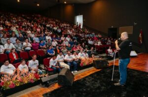 Conhecimento e histórias de superação marcam Workshop Viva as Diferenças