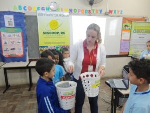 Inicio das atividades de Julho para A Turminha da Reciclagem/RS